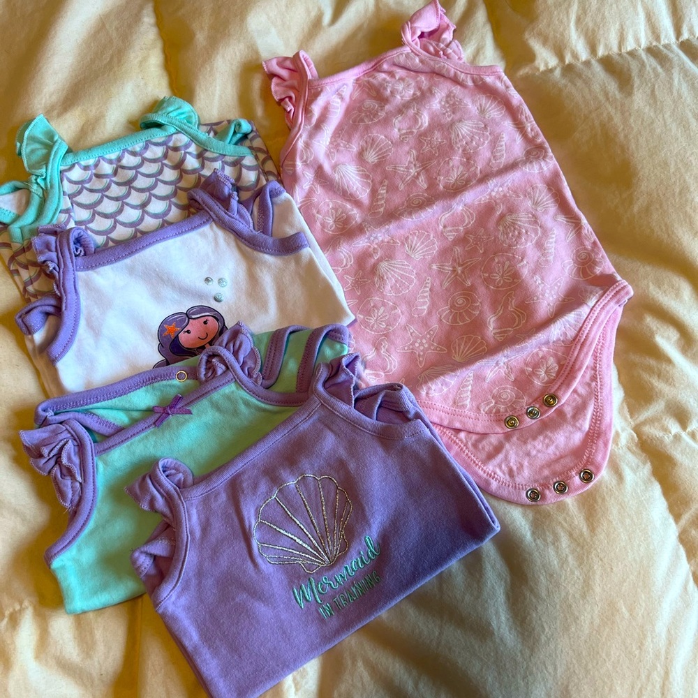 Size 3-6 months Baby Sleeveless Onsies- Set of 5
